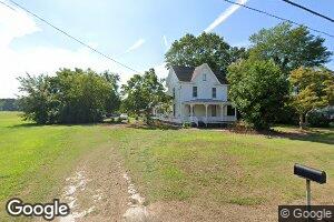 20434 Market St, Onancock, VA 23417