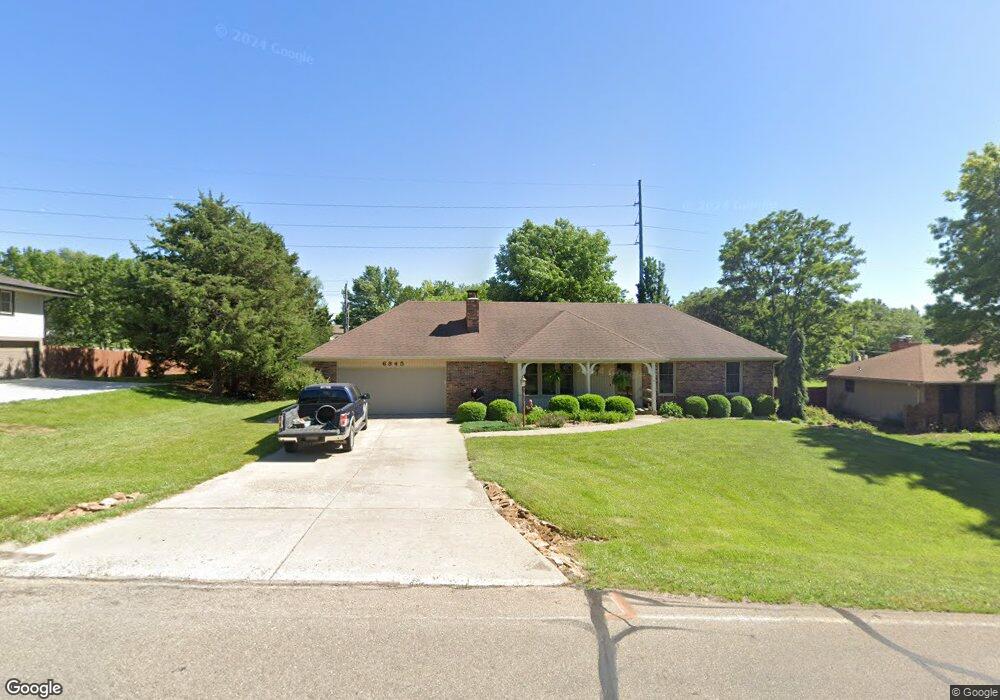 6845 SW 40th St, Topeka, KS 66610 - photo 1