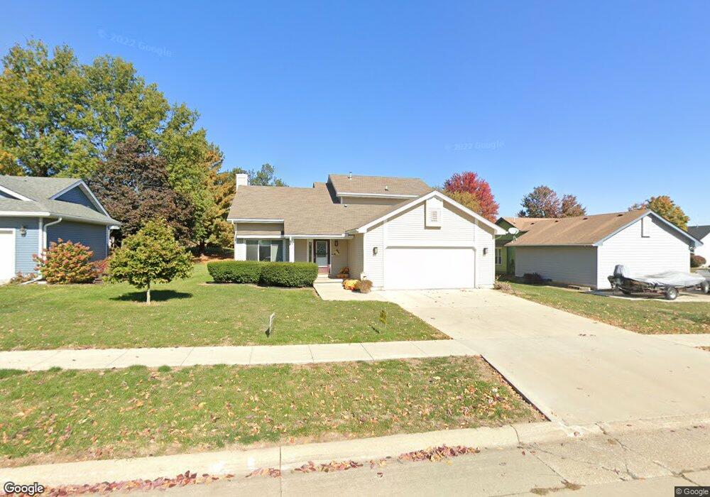 1614 S 12th Ave E, Newton, IA 50208 - photo 1