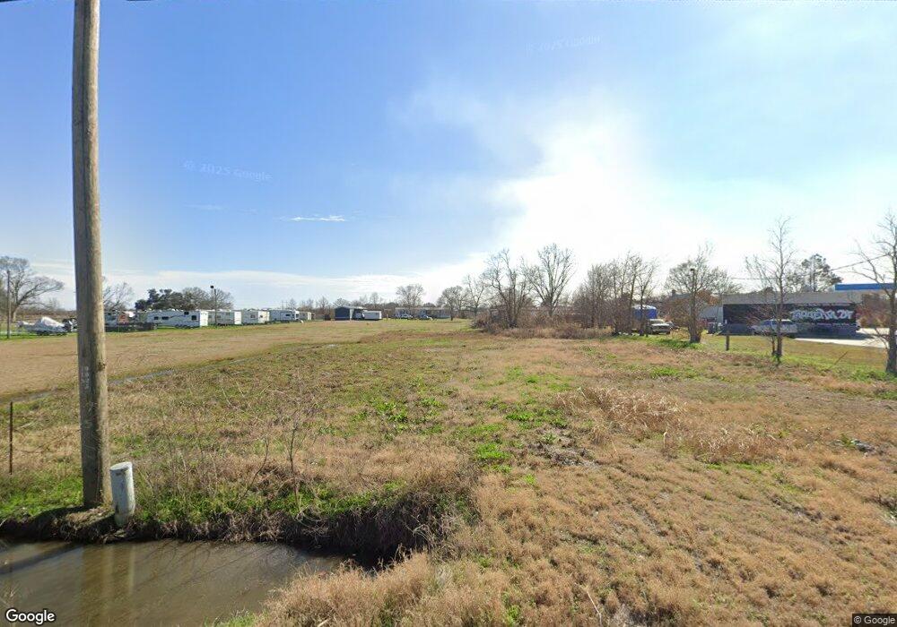 1137 Chemin Agreable, Youngsville, LA 70592 - photo 1