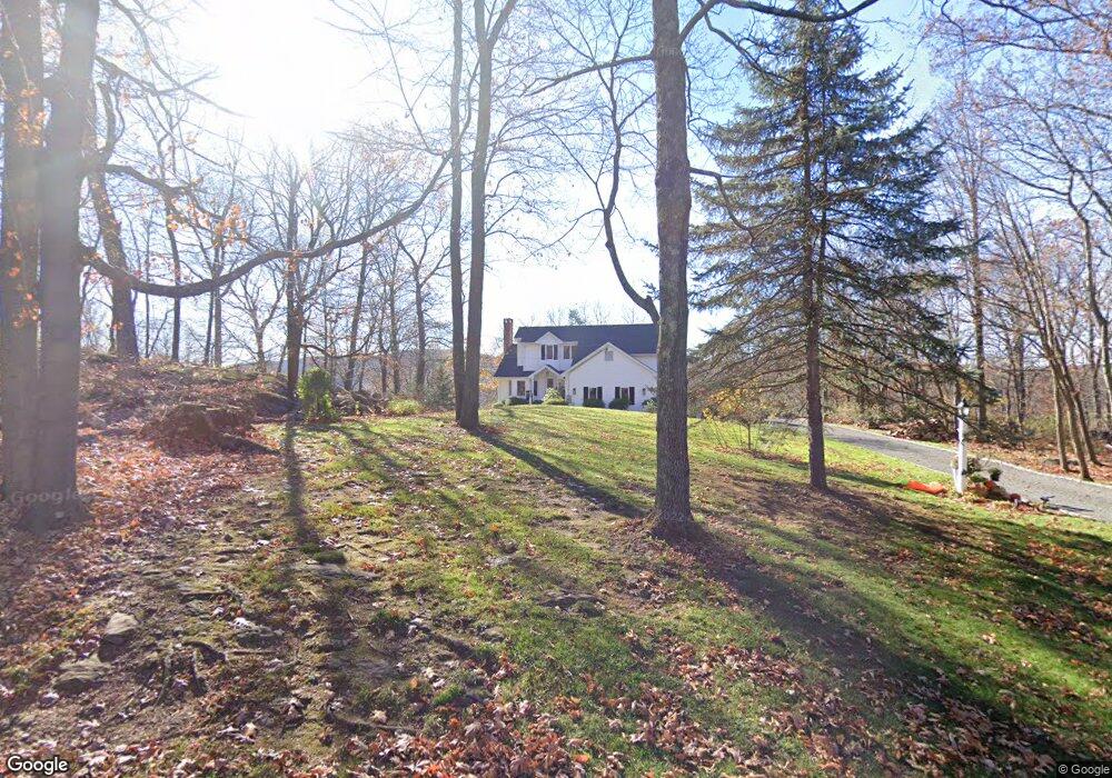 5B Flak Ln, New Fairfield, CT 06812 - photo 1