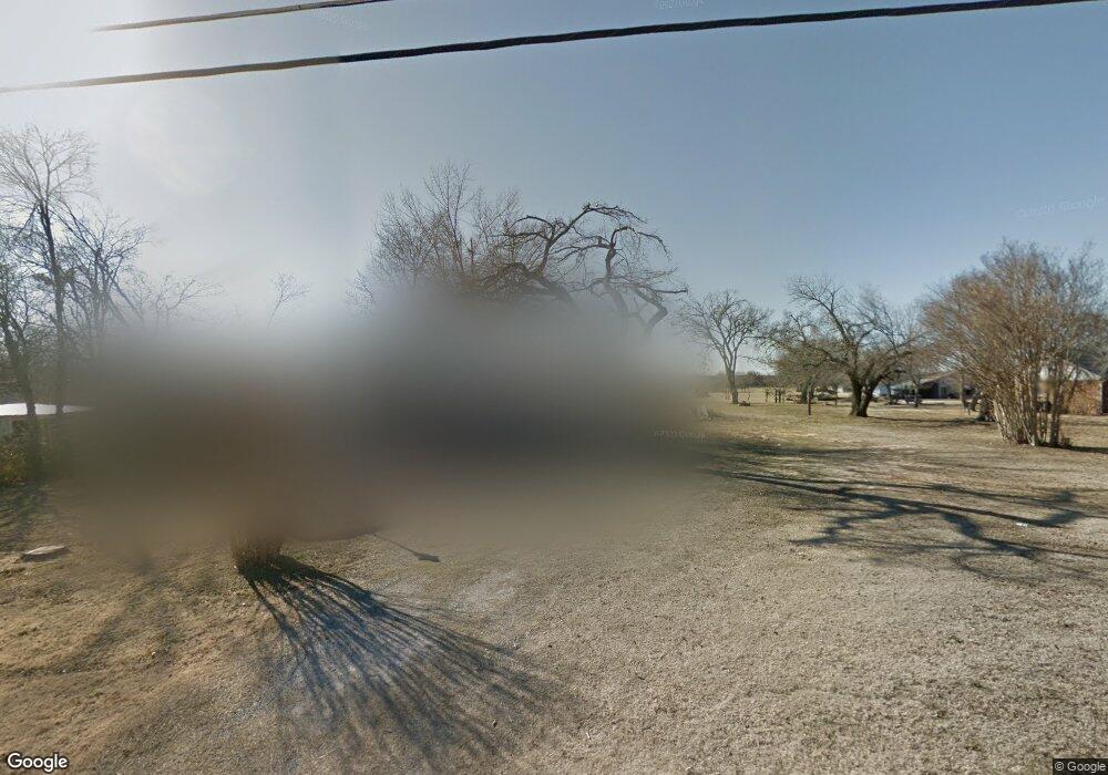 1811 N 5th St, Henryetta, OK 74437 - photo 1