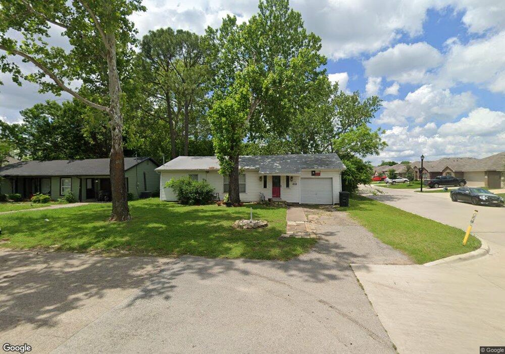 1615 N Buffalo Ave, Cleburne, TX 76033 - photo 1