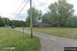 7 S Oak St, Carthage, IN 46115