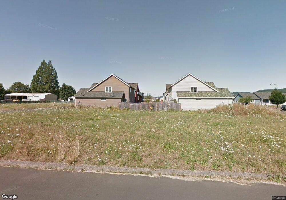 215 NW Sagan Loop, Sheridan, OR 97378 - photo 1