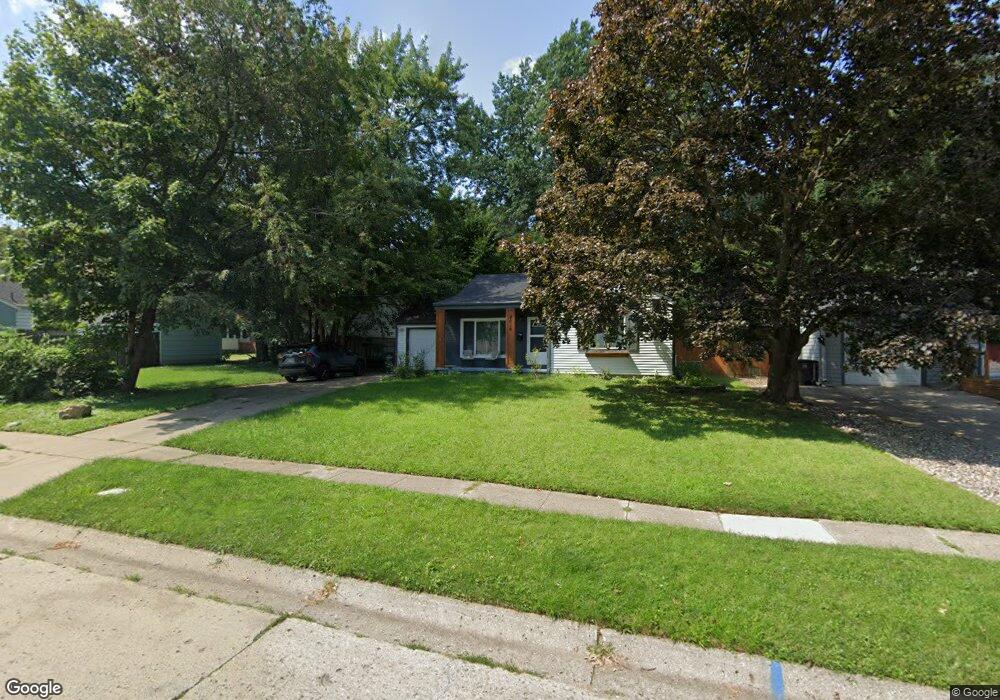 3014 34th Place, Des Moines, IA 50310 - photo 1