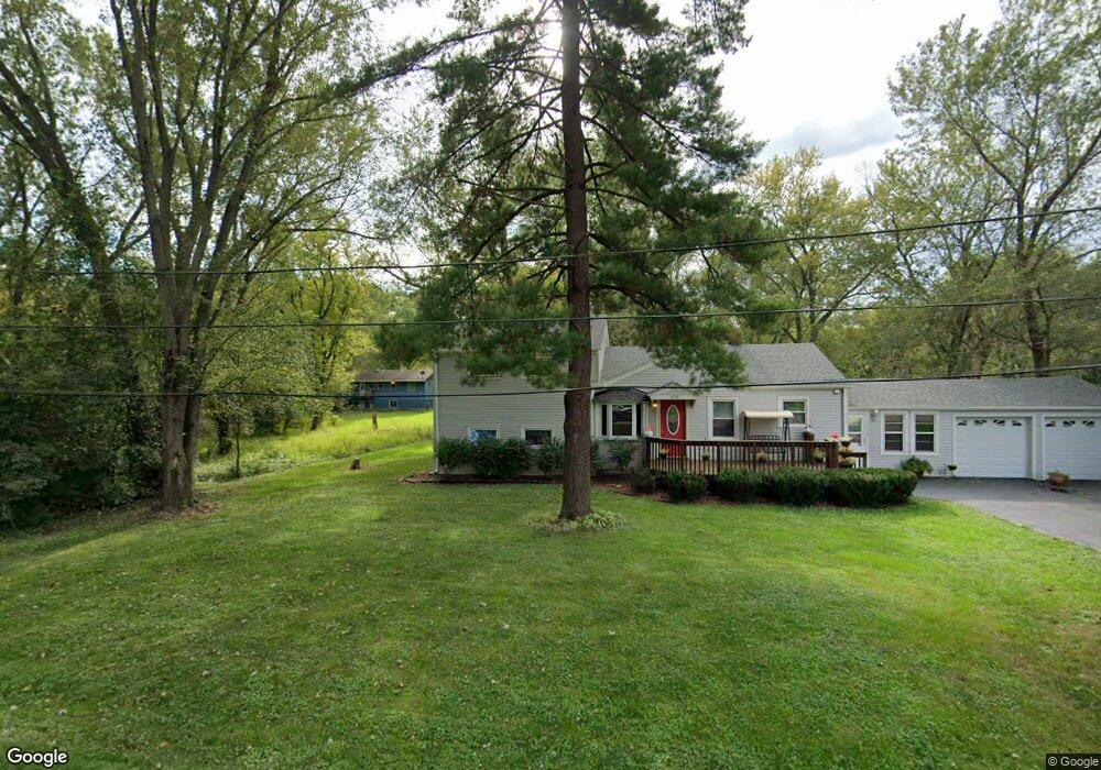 1690 Manhatas Trail, Algonquin, IL 60102 - photo 1