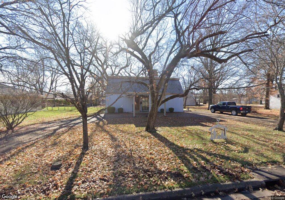 3124 Briggs Ave, Parsons, KS 67357 - photo 1