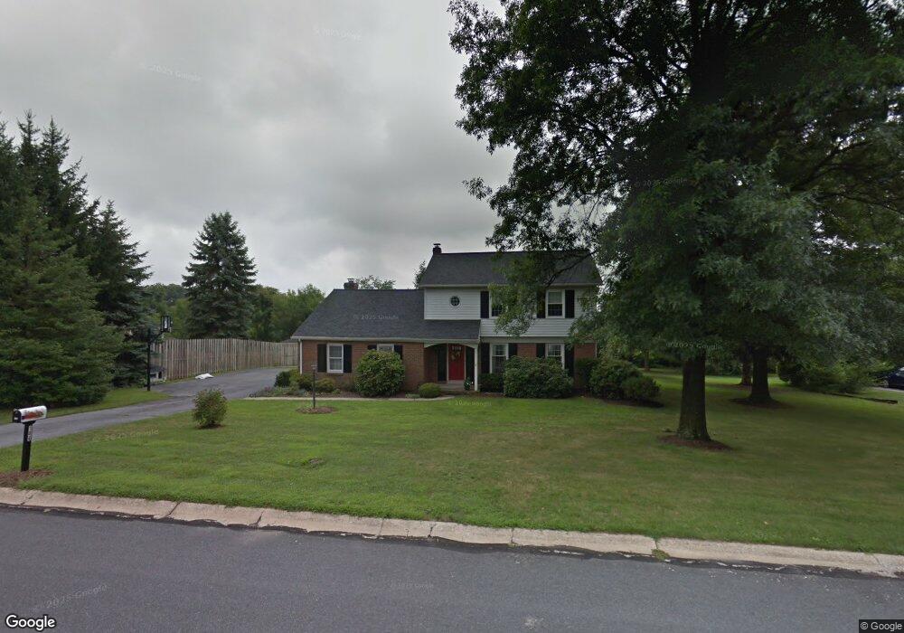 104 Laurel Dr, Hershey, PA 17033 - photo 1