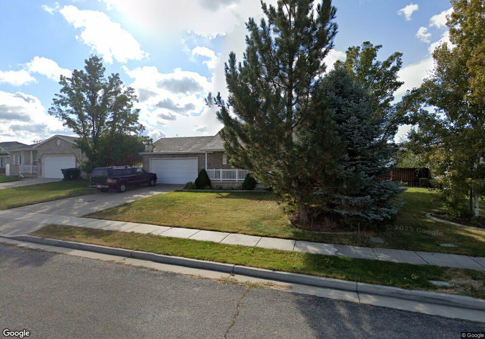 713 W 2050 N, Clearfield, UT 84015 - photo 1