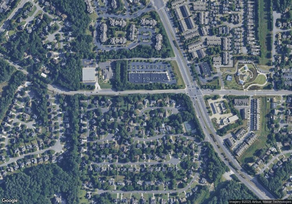 10650 Victory Gate Dr, Alpharetta, GA 30022 - photo 1