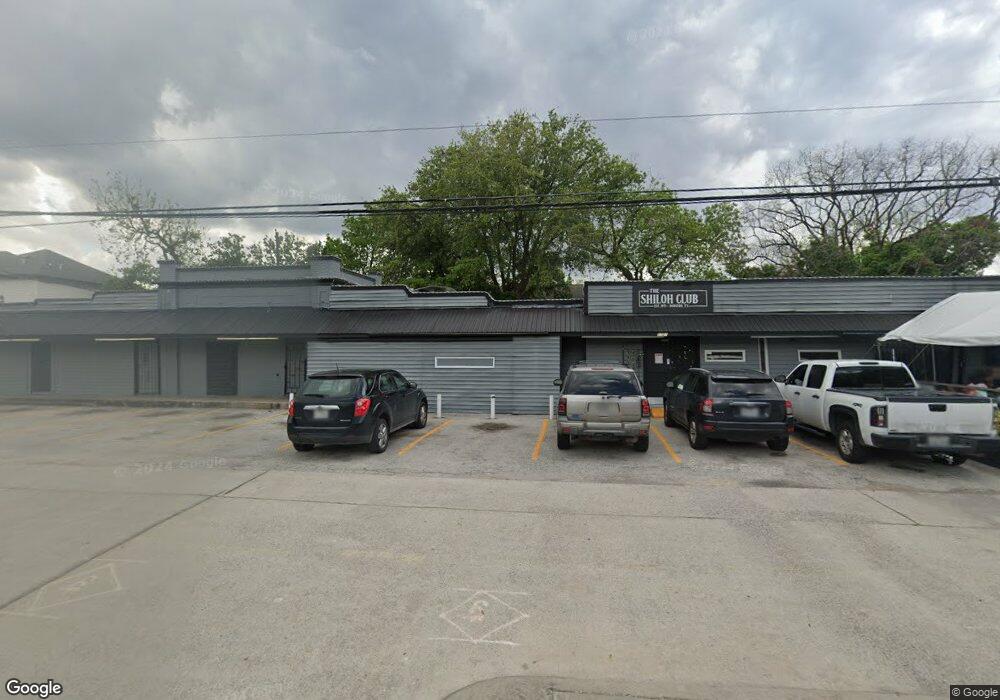 742 E 13th 1/2 St, Houston, TX 77008 - photo 1