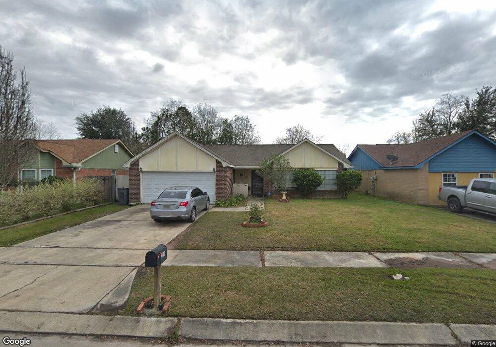 2014 Churchill St, Slidell, LA 70461 - photo 1