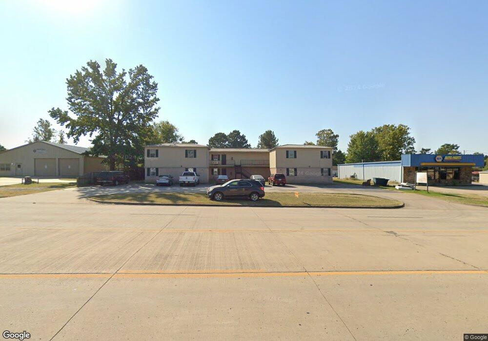 300 E Shawntel Smith Blvd, Muldrow, OK 74948 - photo 1