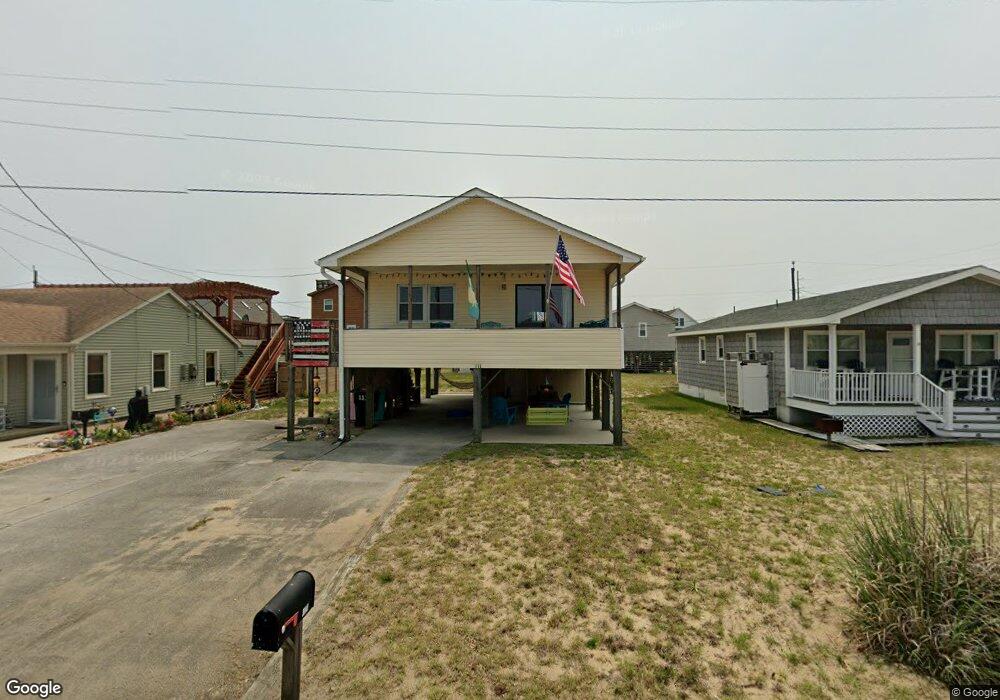 111 Raleigh Ave, Kill Devil Hills, NC 27948 - photo 1