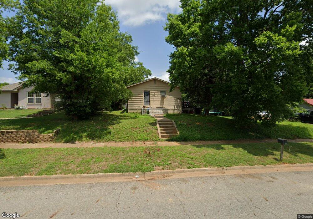 1019 W Munson St, Denison, TX 75020 - photo 1