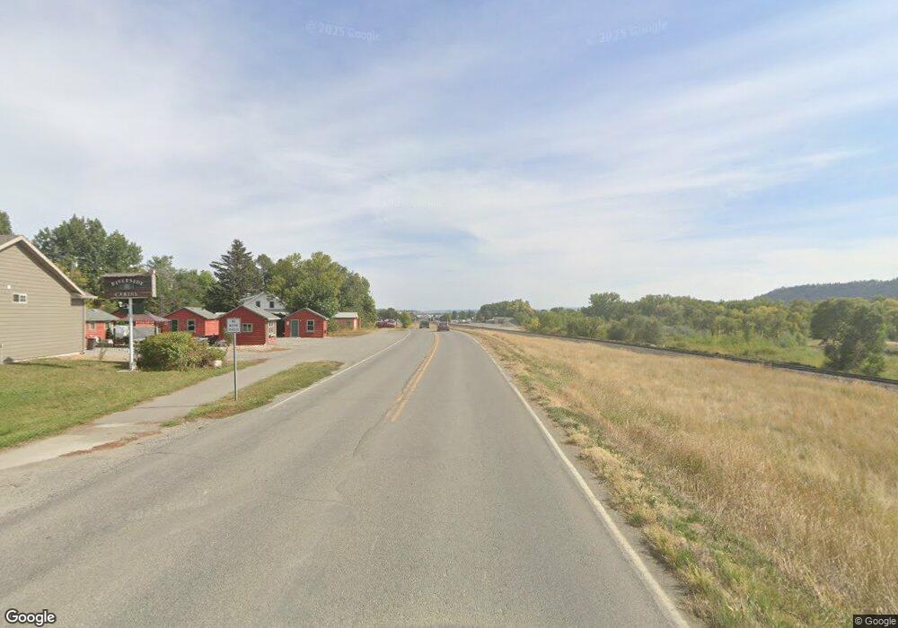 306 W E Pike, Columbus, MT 59019 - photo 1