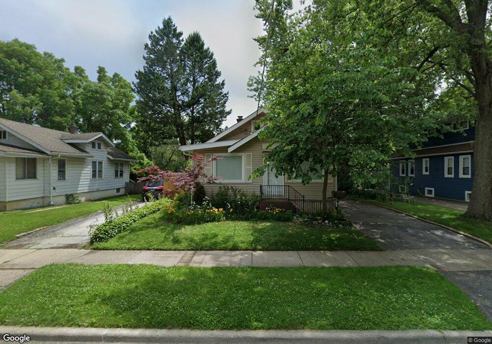 211 E Keith Ave, Waukegan, IL 60085 - photo 1