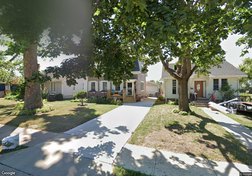 2042 Linn Blvd SE, Cedar Rapids, IA 52403 - photo 1