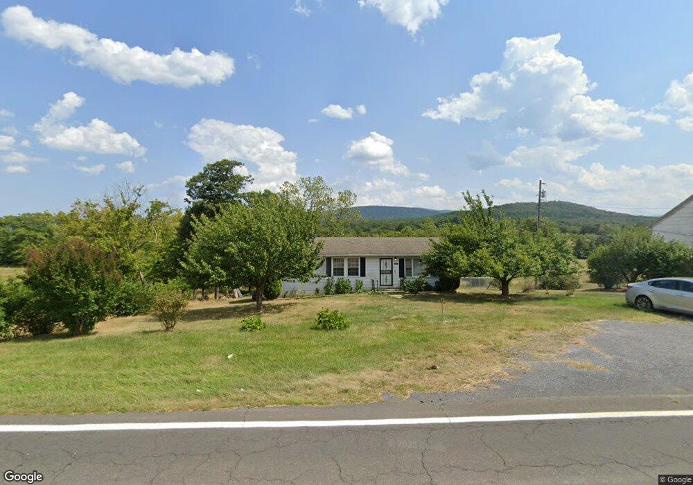 2334 Stonewall Jackson Hwy, Bentonville, VA 22610 - photo 1