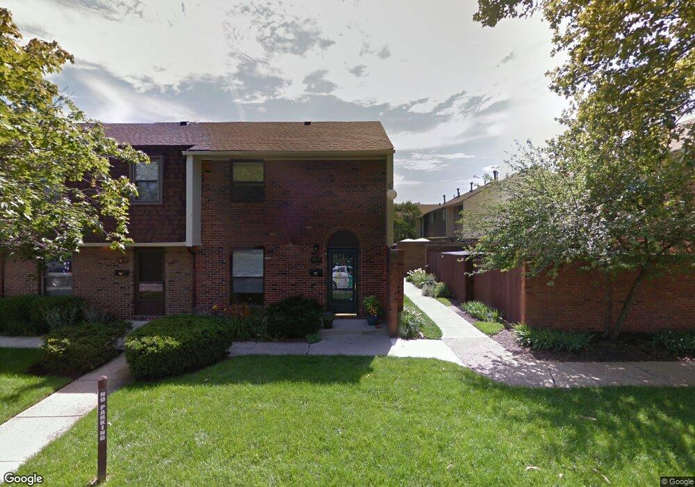 1919 Willoway Cir N unit Bldg, Columbus, OH 43220 - photo 1