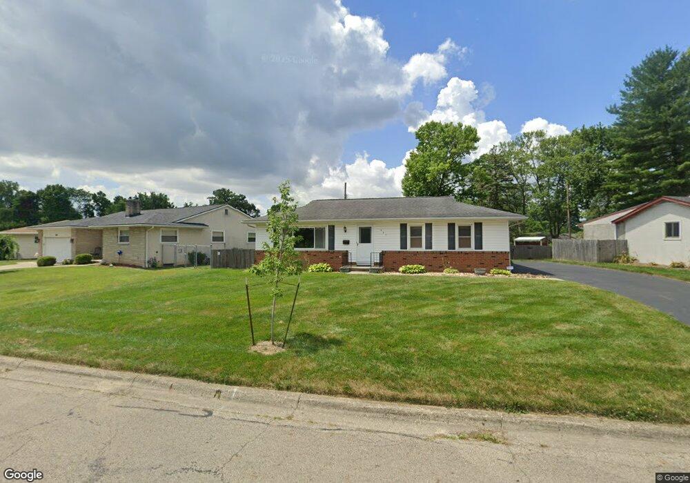 987 Janet Dr, Columbus, OH 43224 - photo 1