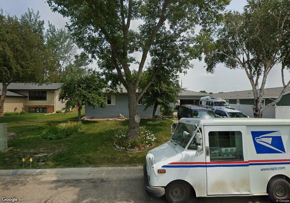 1606 6th Ave NE, Jamestown, ND 58401 - photo 1