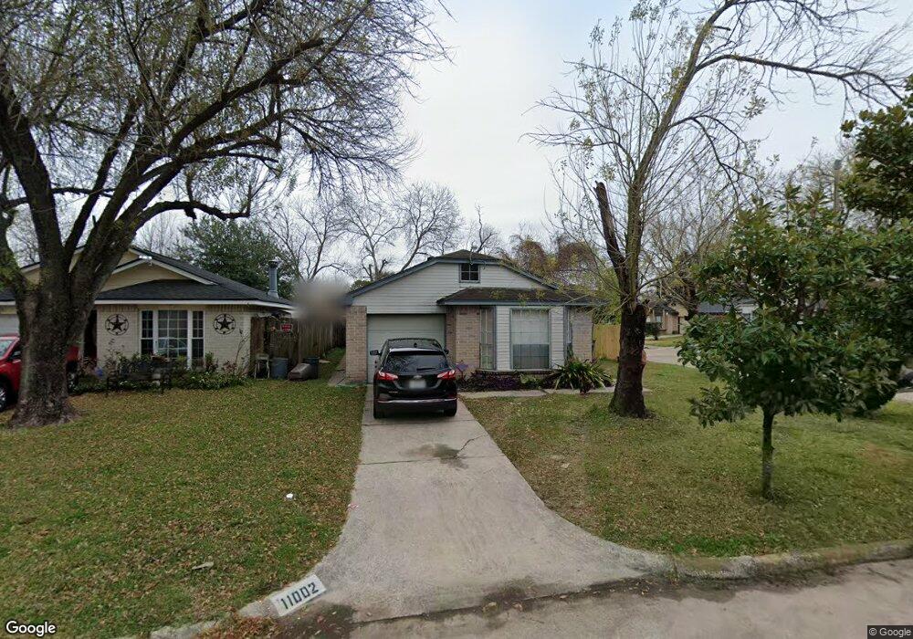 11002 Threeawn Ct, Houston, TX 77086 - photo 1