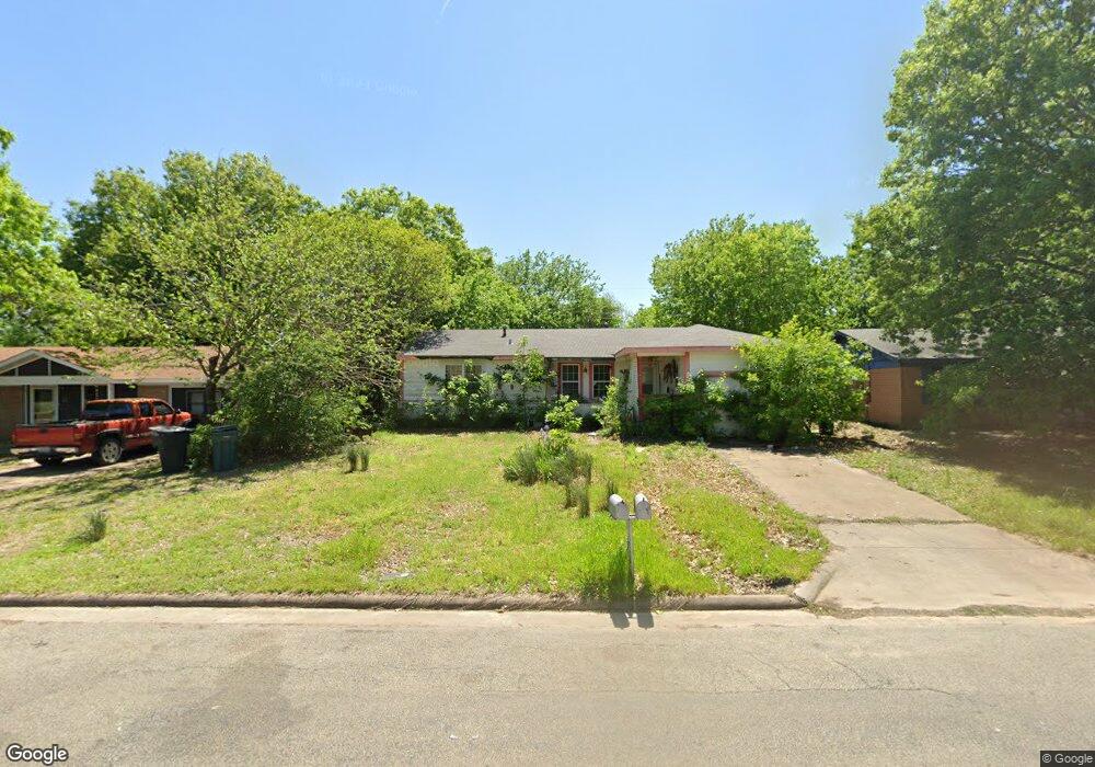 1712 E Ann Ave, Sherman, TX 75090 - photo 1