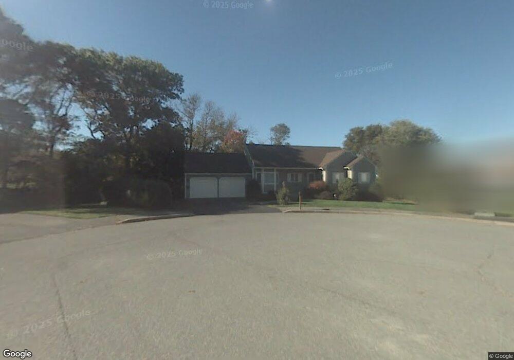 5 Hazel Cir, Randolph, MA 02368 - photo 1