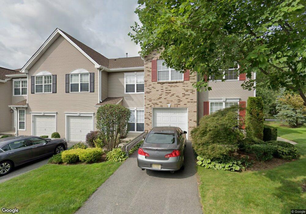 529 Cascade Ct, Mahwah, NJ 07430 - photo 1