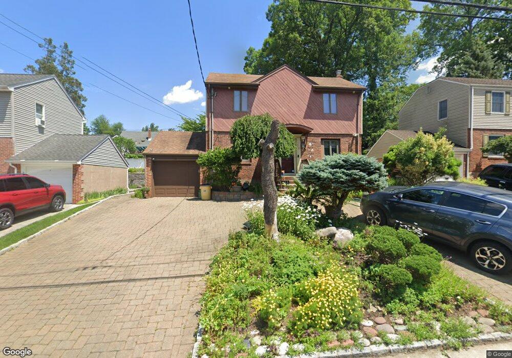 29 Hillcrest Dr, Dumont, NJ 07628 - photo 1