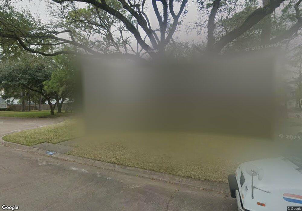 13102 Queensbury Ln, Houston, TX 77079 - photo 1