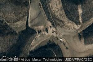 898 Center Creek Rd, Nelson, WI 54756