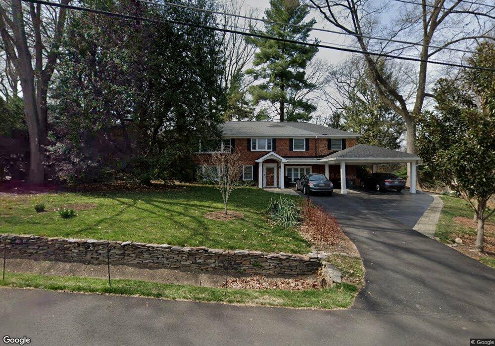 1718 Fairview Ave, McLean, VA 22101 - photo 1