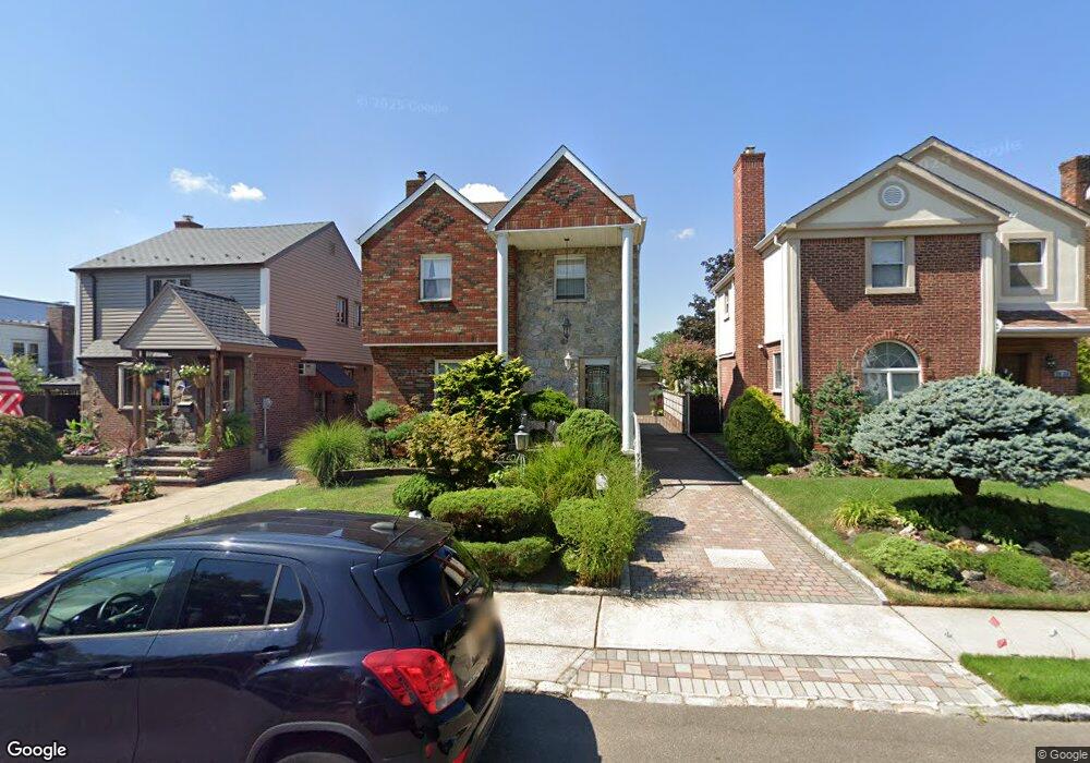 2840 Jordan St, Flushing, NY 11358 - photo 1