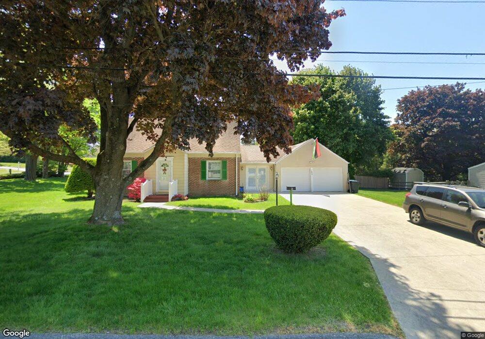 3 Walker Rd, Trumbull, CT 06611 - photo 1