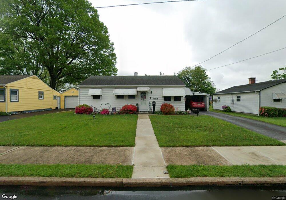 813 Chestnut St, Shoemakersville, PA 19555 - photo 1