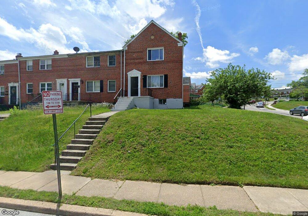 3929 Stokes Dr, Baltimore, MD 21229 - photo 1