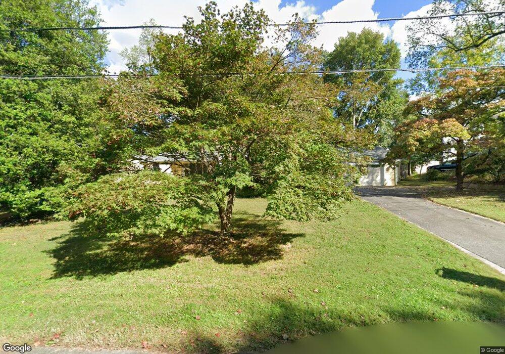 9219 Laurel Oak Dr, Bethesda, MD 20817 - photo 1