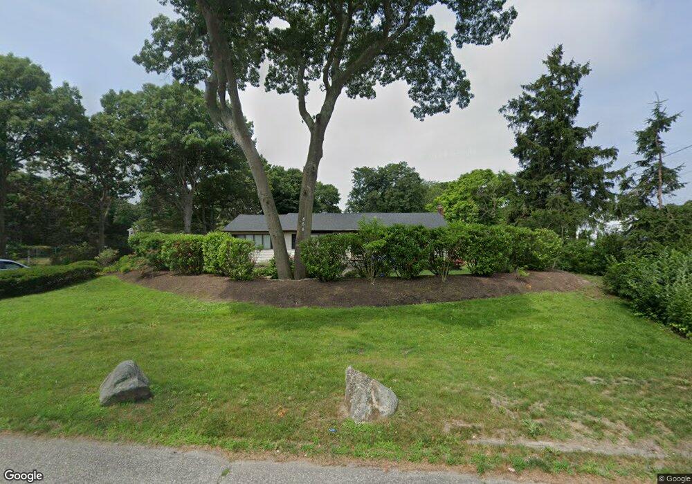 864 Waverly Ave, Holtsville, NY 11742 - photo 1