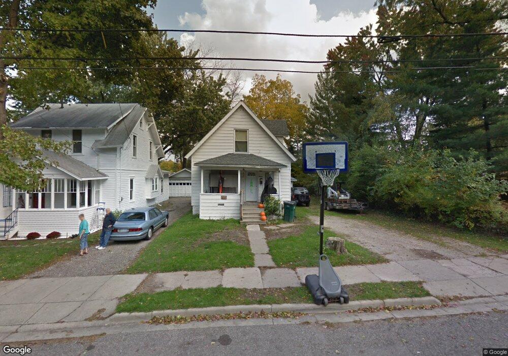 1731 Donora St, Lansing, MI 48910 - photo 1