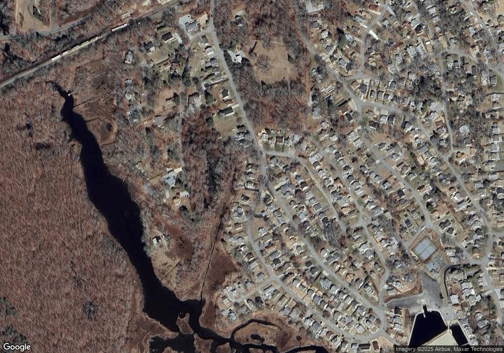 37 Connecticut Rd, Old Lyme, CT 06371 - photo 1