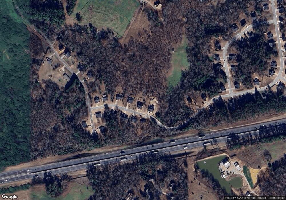 549 Lena 39 Dr, Hoschton, GA 30548 - photo 1