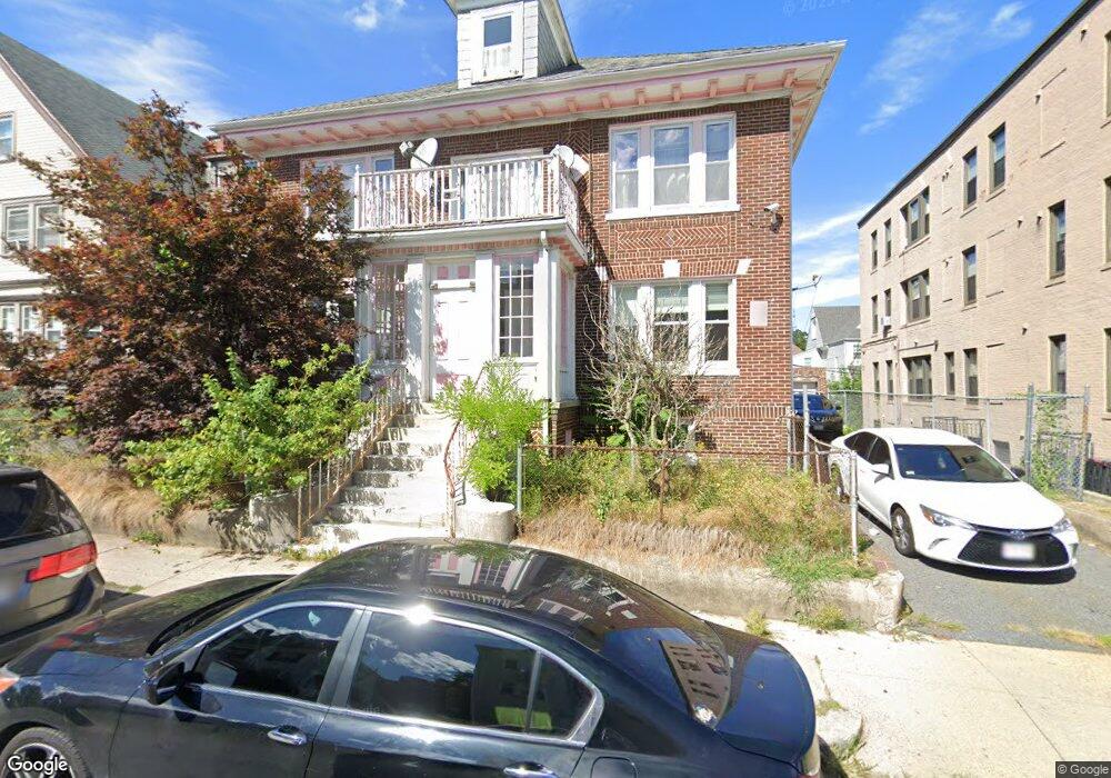 31 Nazing St unit 2, Dorchester, MA 02121 - photo 1