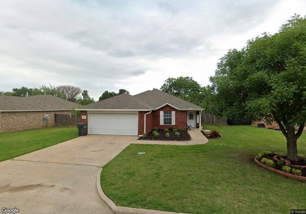 1513 Red Oak Dr, Ardmore, OK 73401 - photo 1