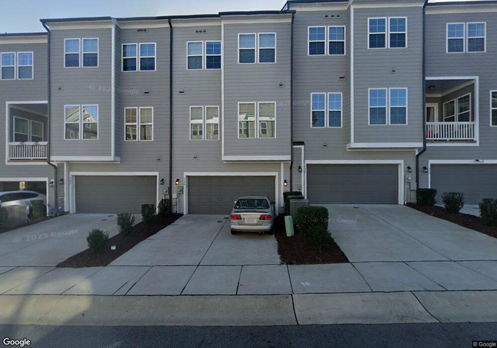 320 Clementine Dr unit 9, Cary, NC 27519 - photo 1