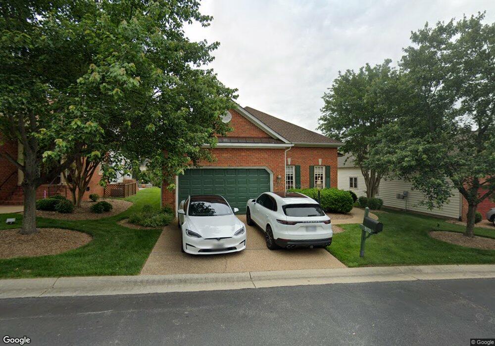 5913 Old Greenway Dr, Glen Allen, VA 23059 - photo 1