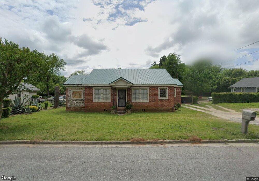 570 Lynmore Ave, Macon, GA 31206 - photo 1