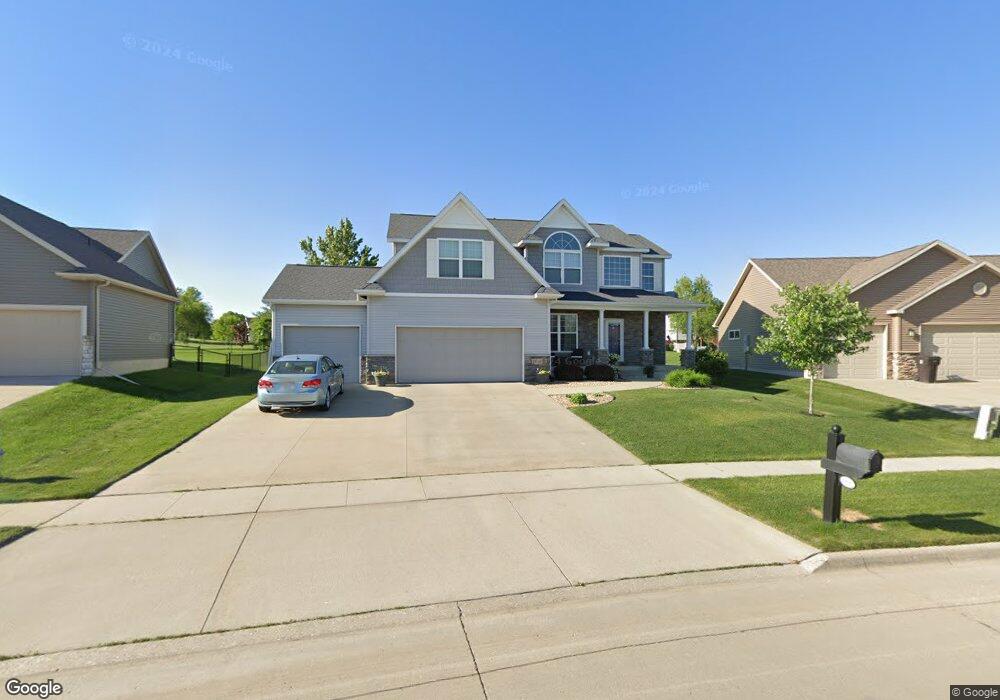 2809 Pendleton Dr, Cedar Falls, IA 50613 - photo 1